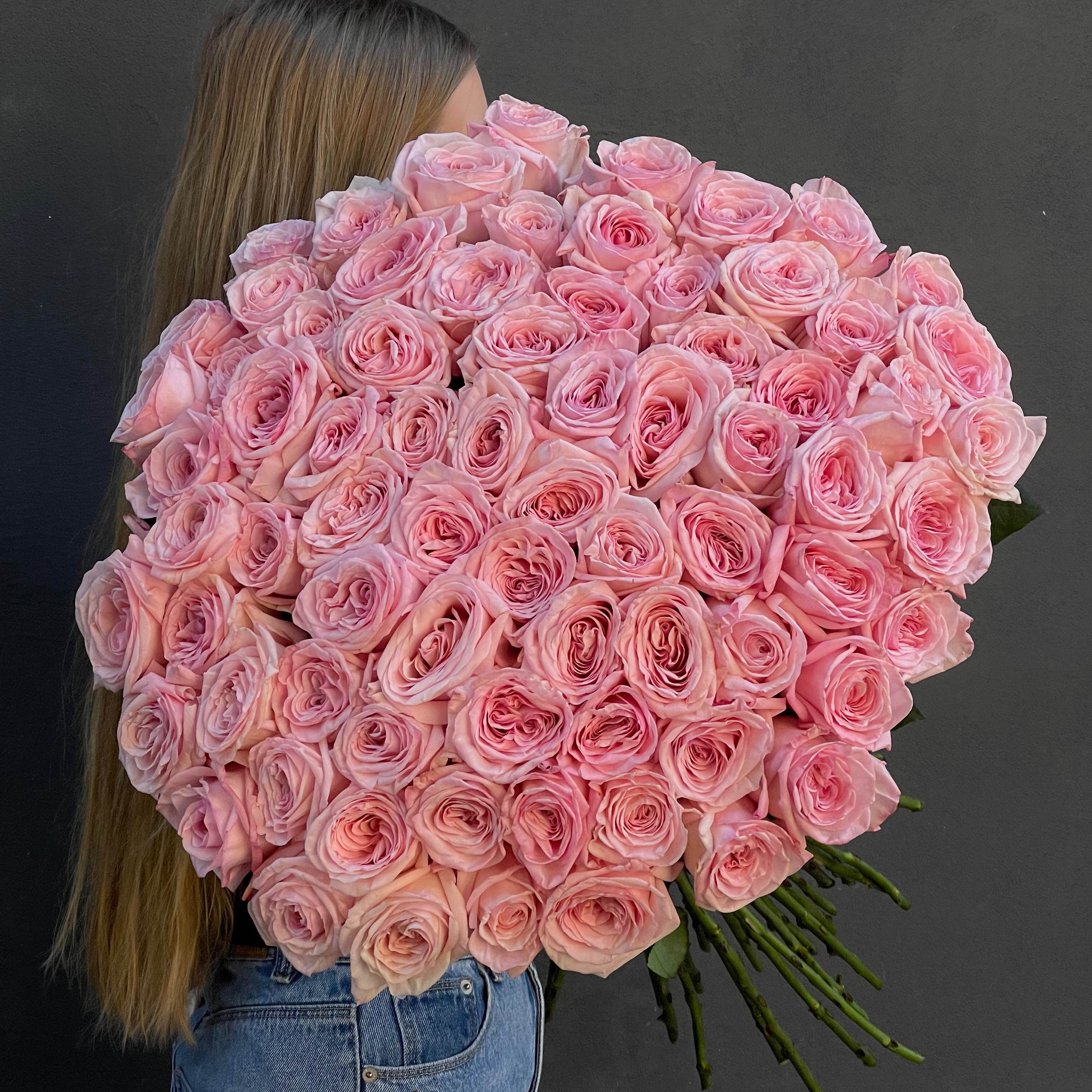 Троянда Пінк Охара 