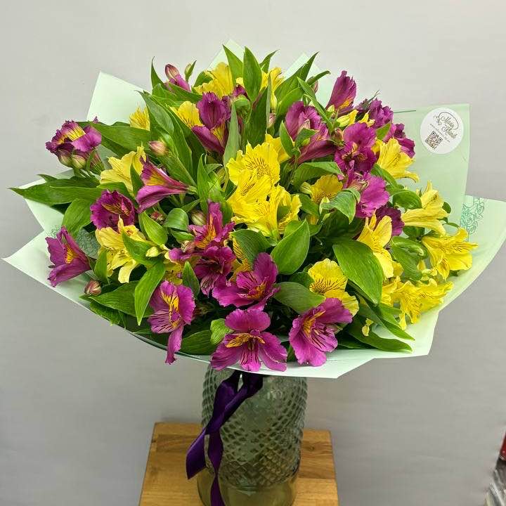 Альстромерія