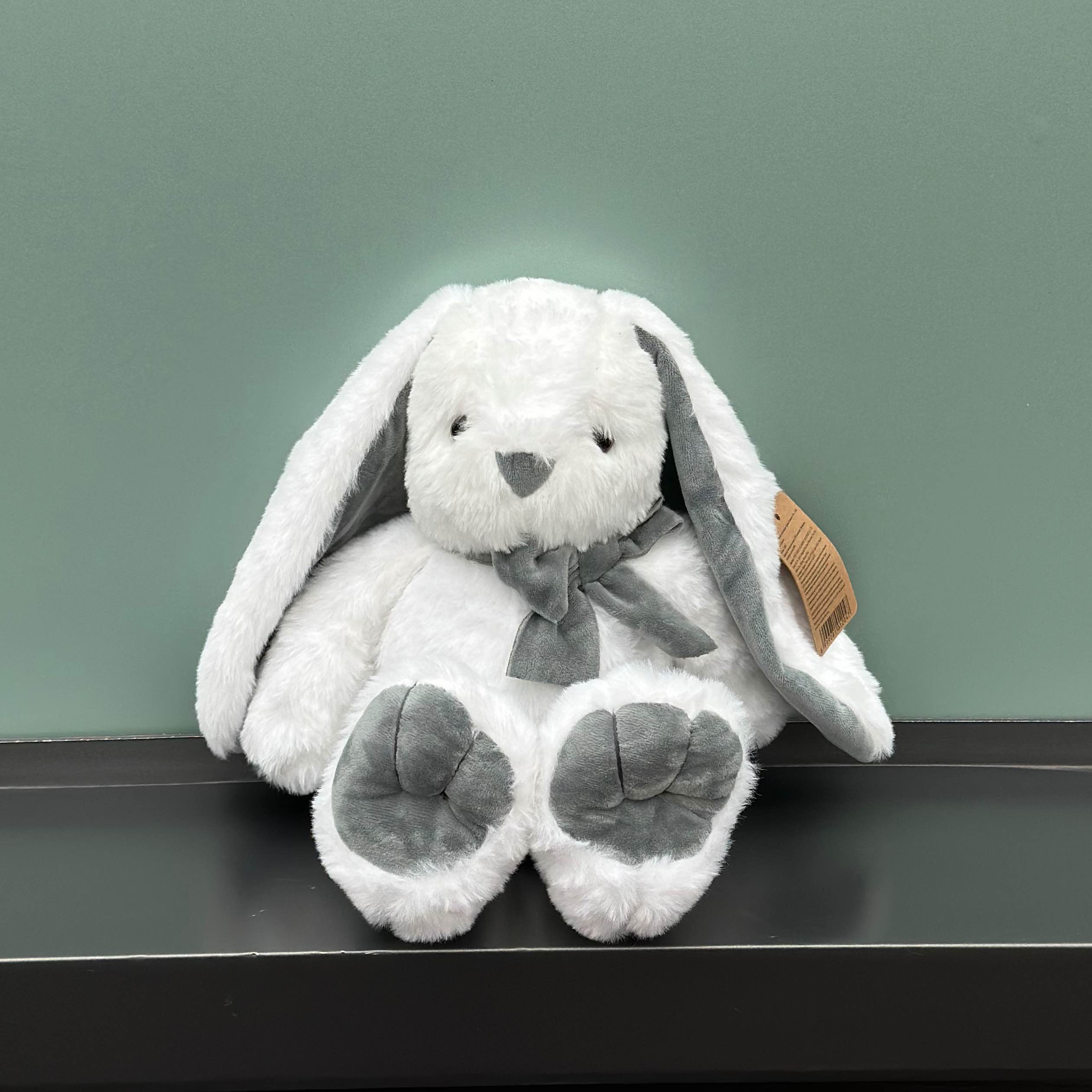 Зайчик білий