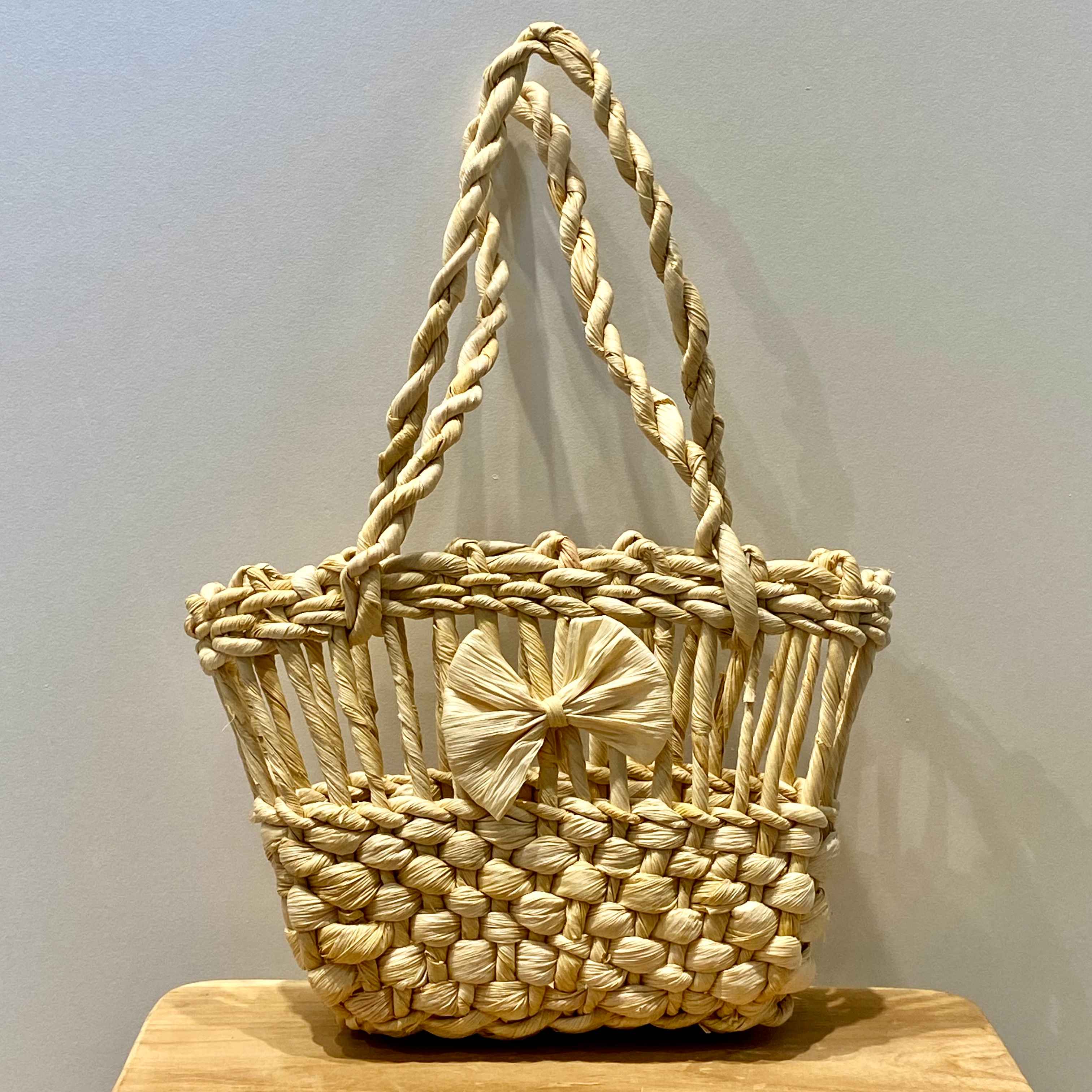 Сумочка плетена