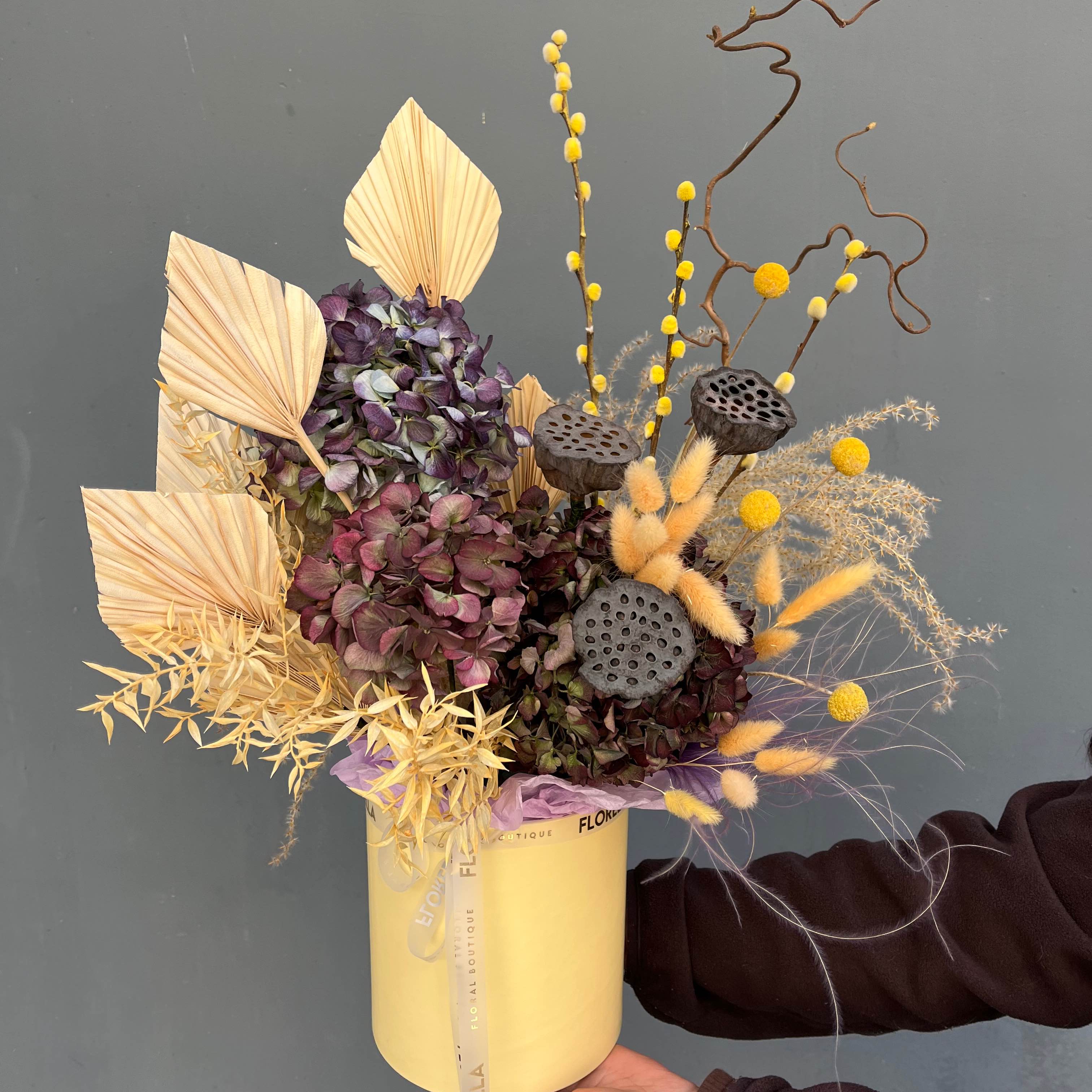 Композиція із сухоцвітів