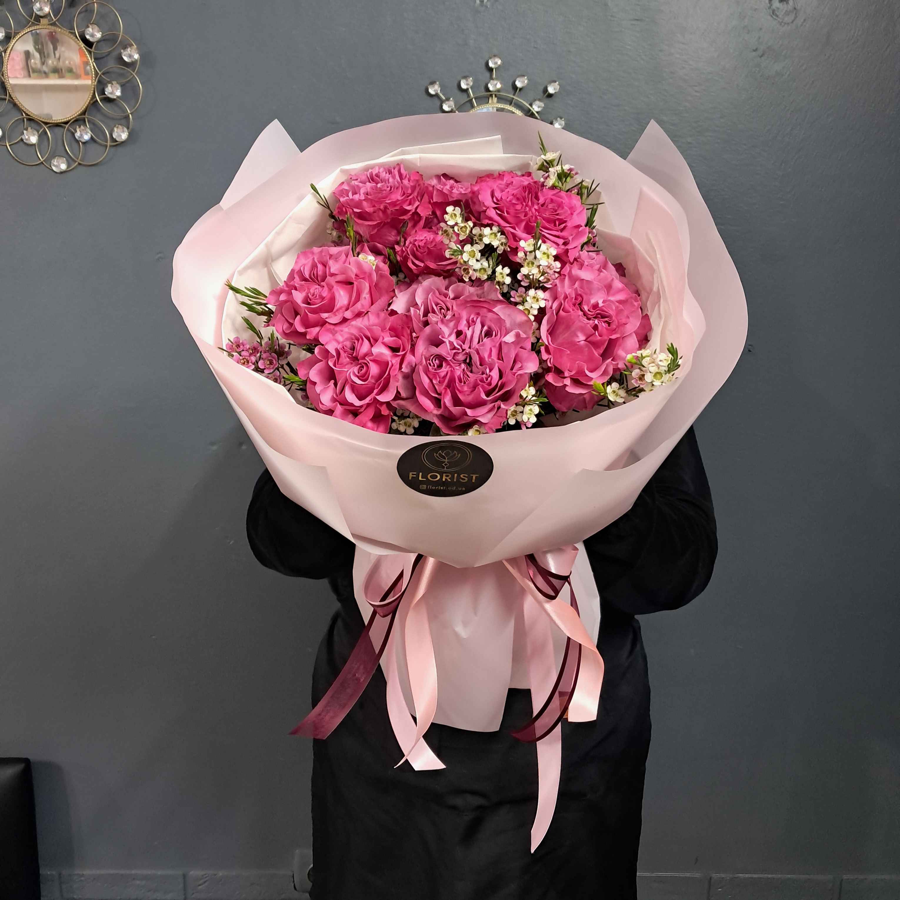 Букет из пионовидной розы